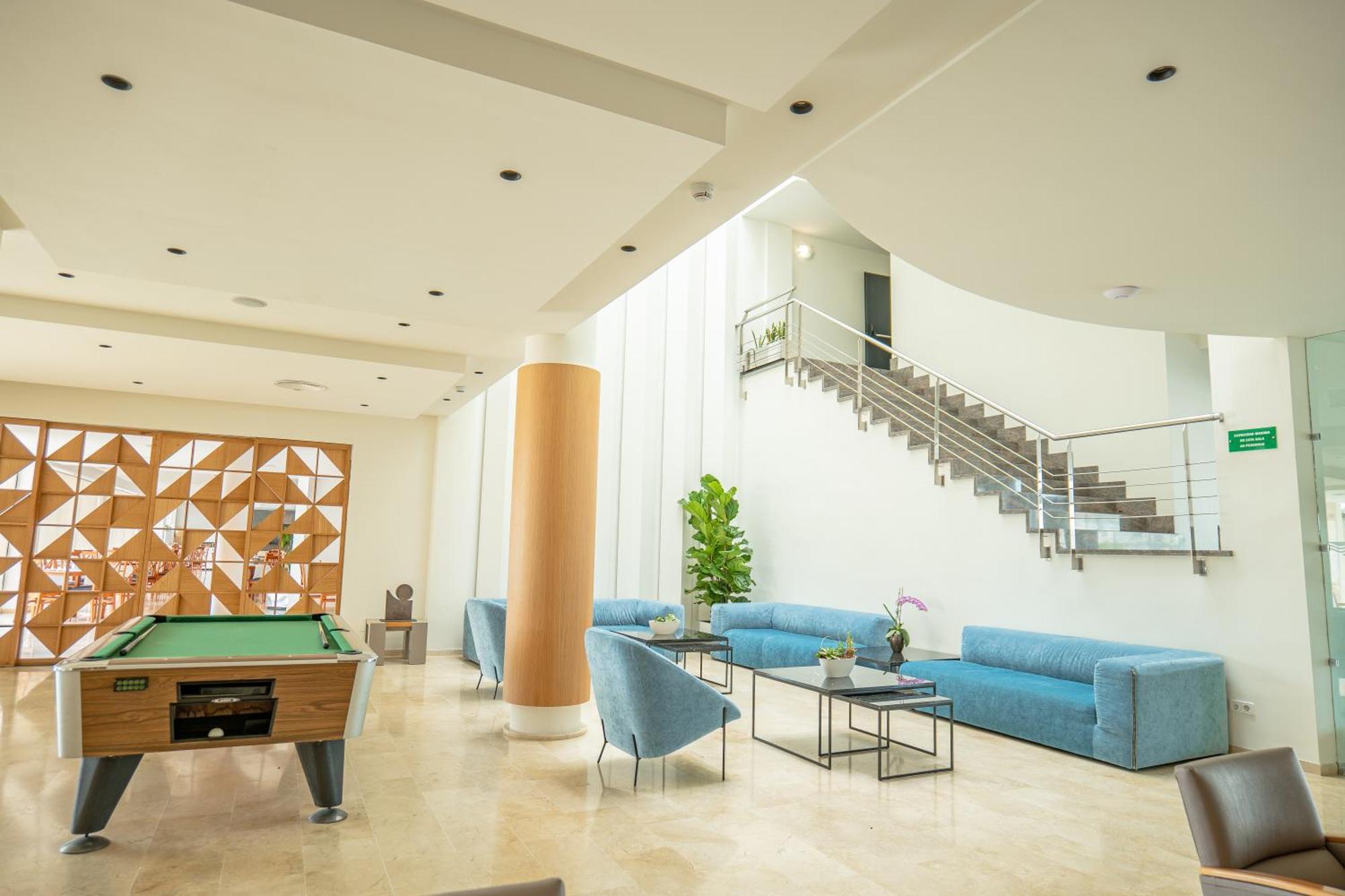 Aparthotel Dunes Platja Кан Пикафорт Экстерьер фото