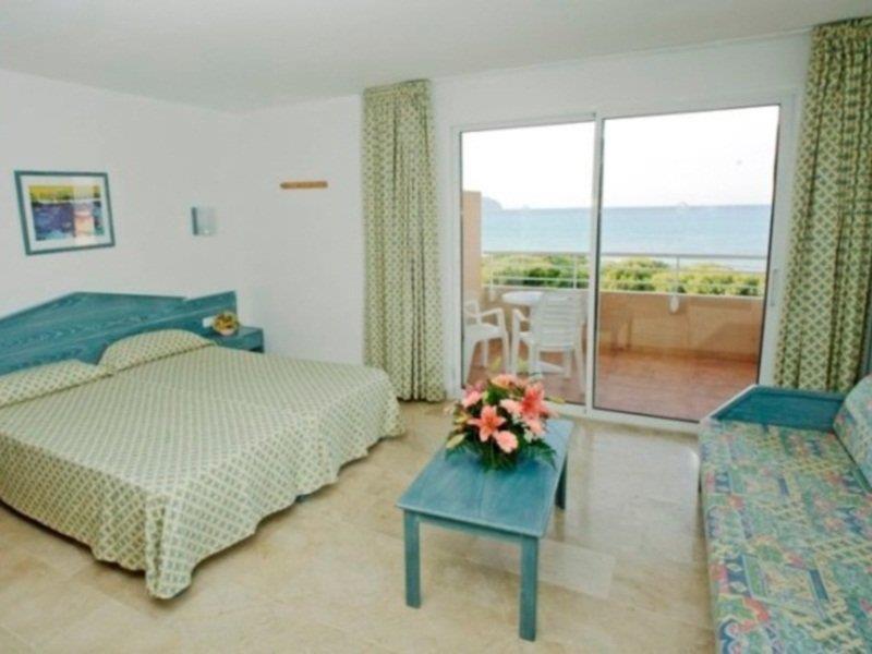 Aparthotel Dunes Platja Кан Пикафорт Экстерьер фото